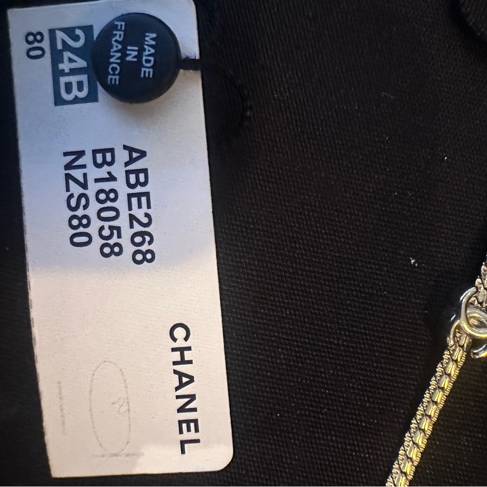 CHANEL Gold CC Belt/necklace w box/tag 80 cm - Picture 4 of 15